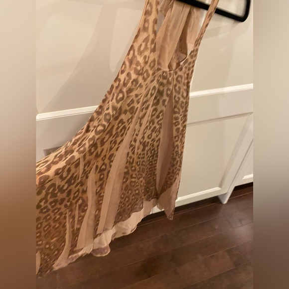 Guess by Marciano Polyester Sleeveless Blouse Full a Flouncy Size Medium - Picture 5 of 8